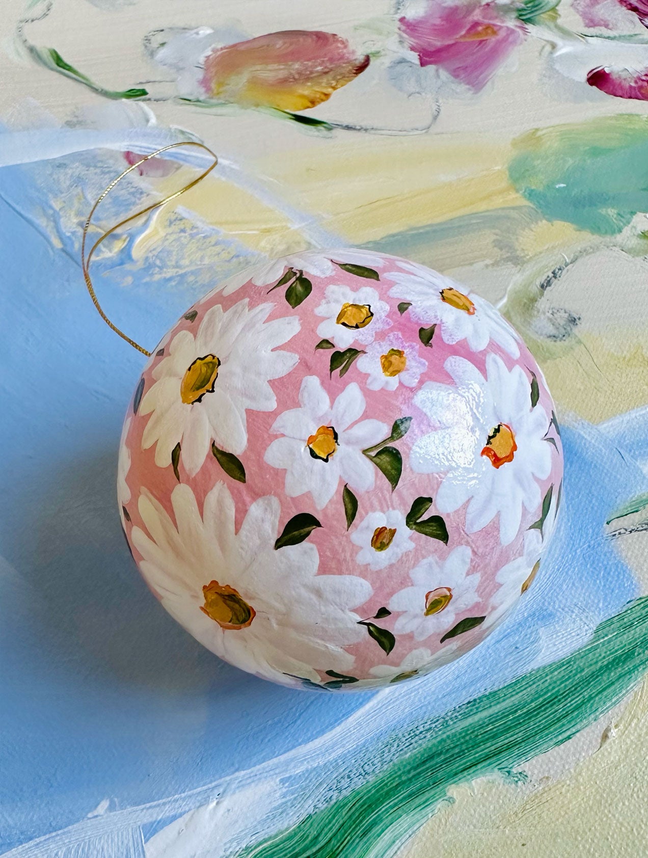 2023 Christmas Ornament: Daisies